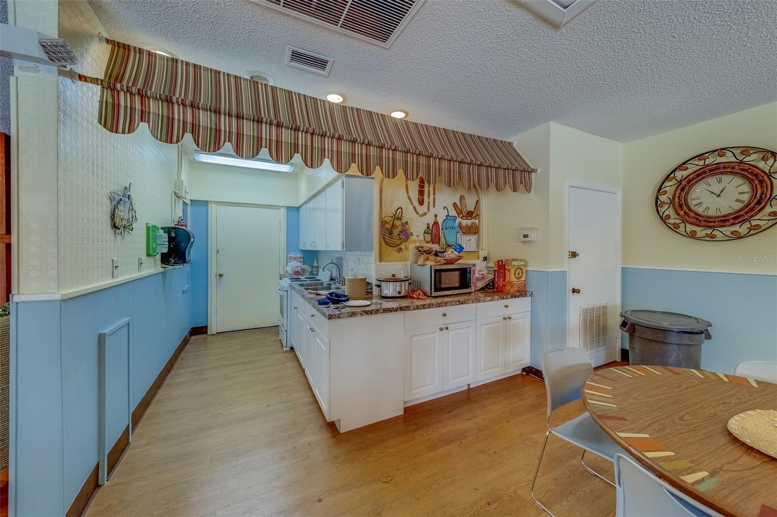 361 S Mcmullen Booth Rd #112 Property Photo 33
