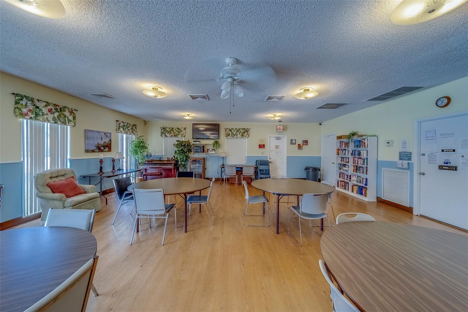361 S Mcmullen Booth Rd #112 Property Photo 35