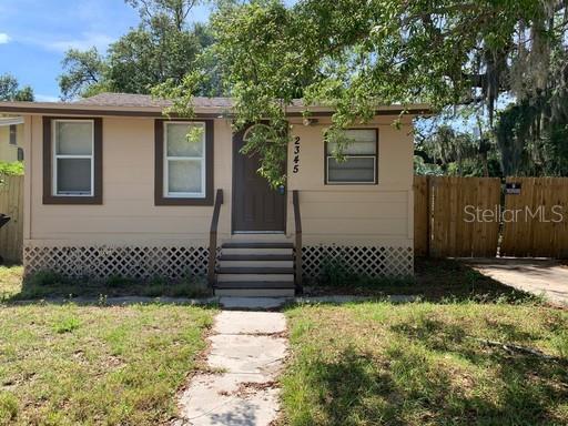 2345 Kingston St S Property Photo