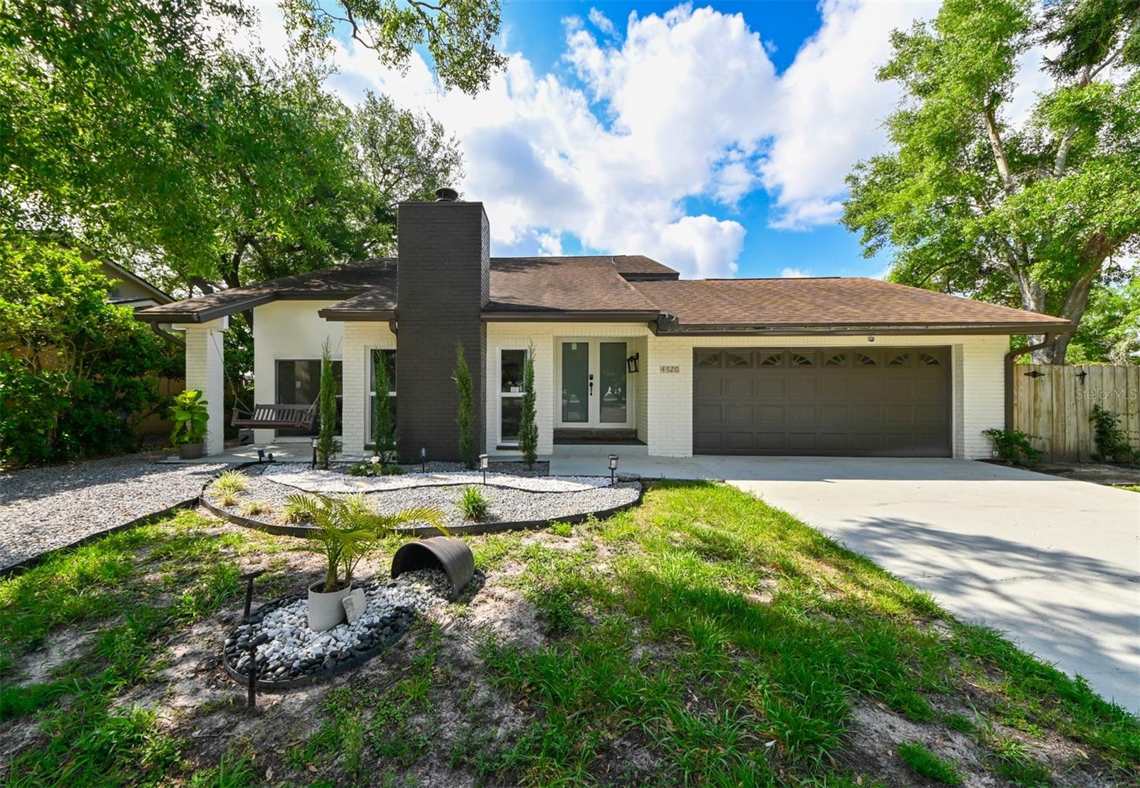 4520 Wescott Ln Property Photo