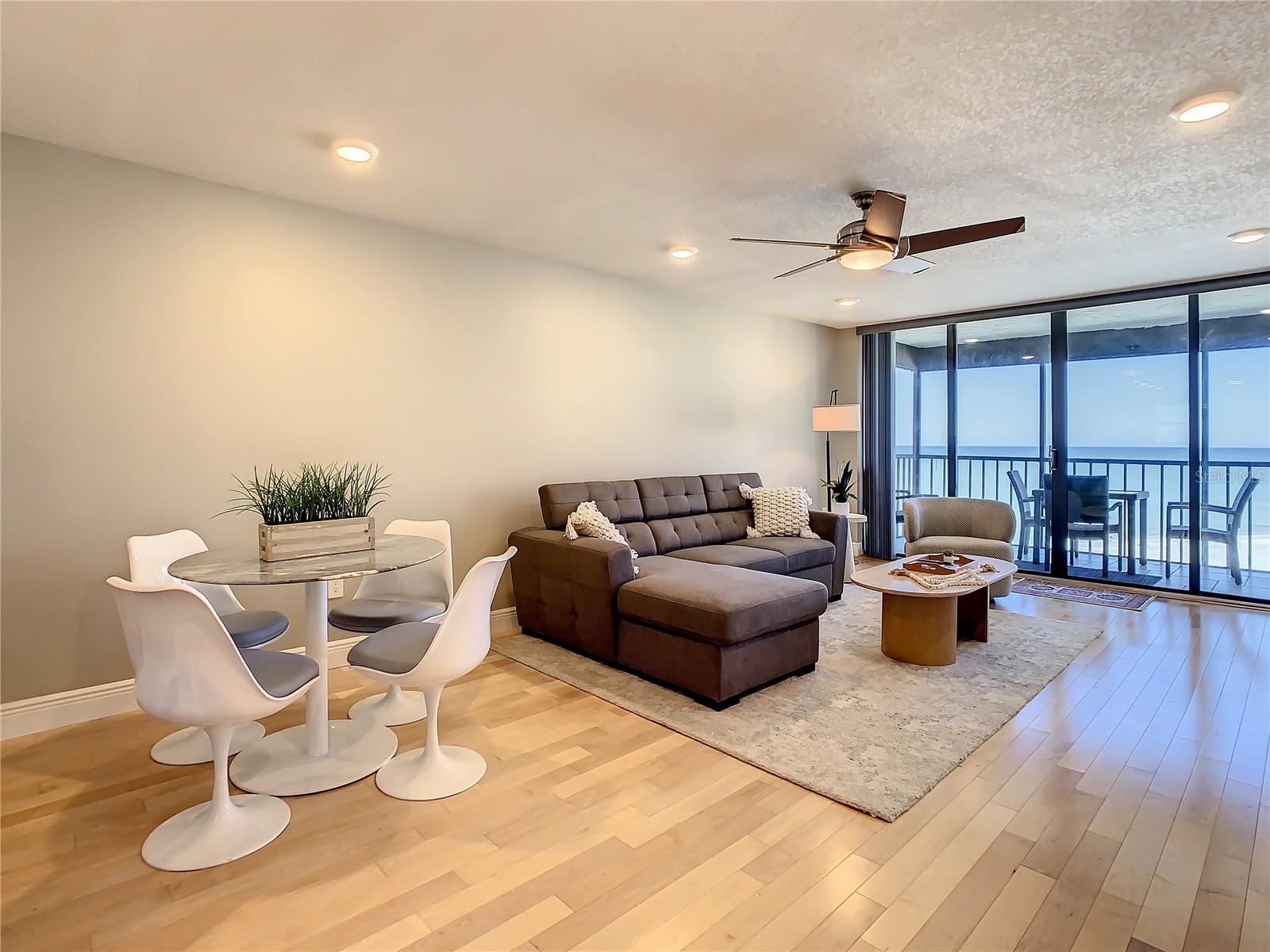 18304 Gulf Blvd #516 Property Photo 7