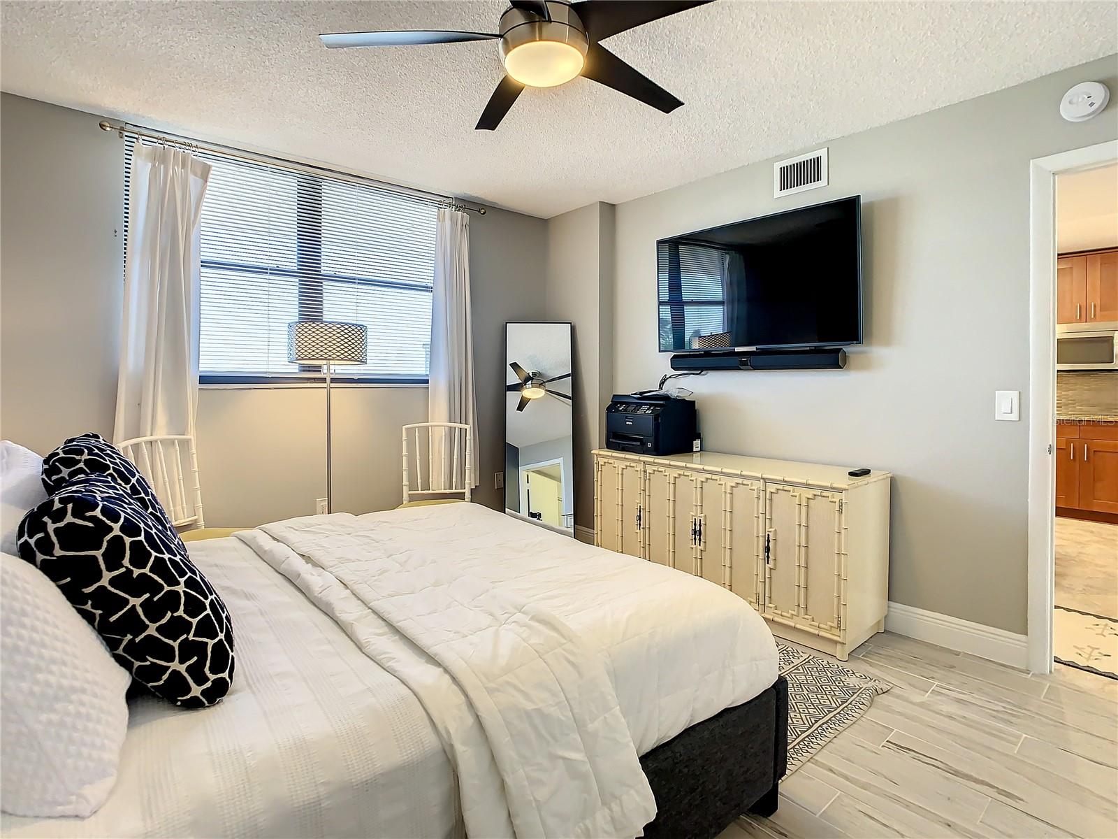 18304 Gulf Blvd #516 Property Photo 29