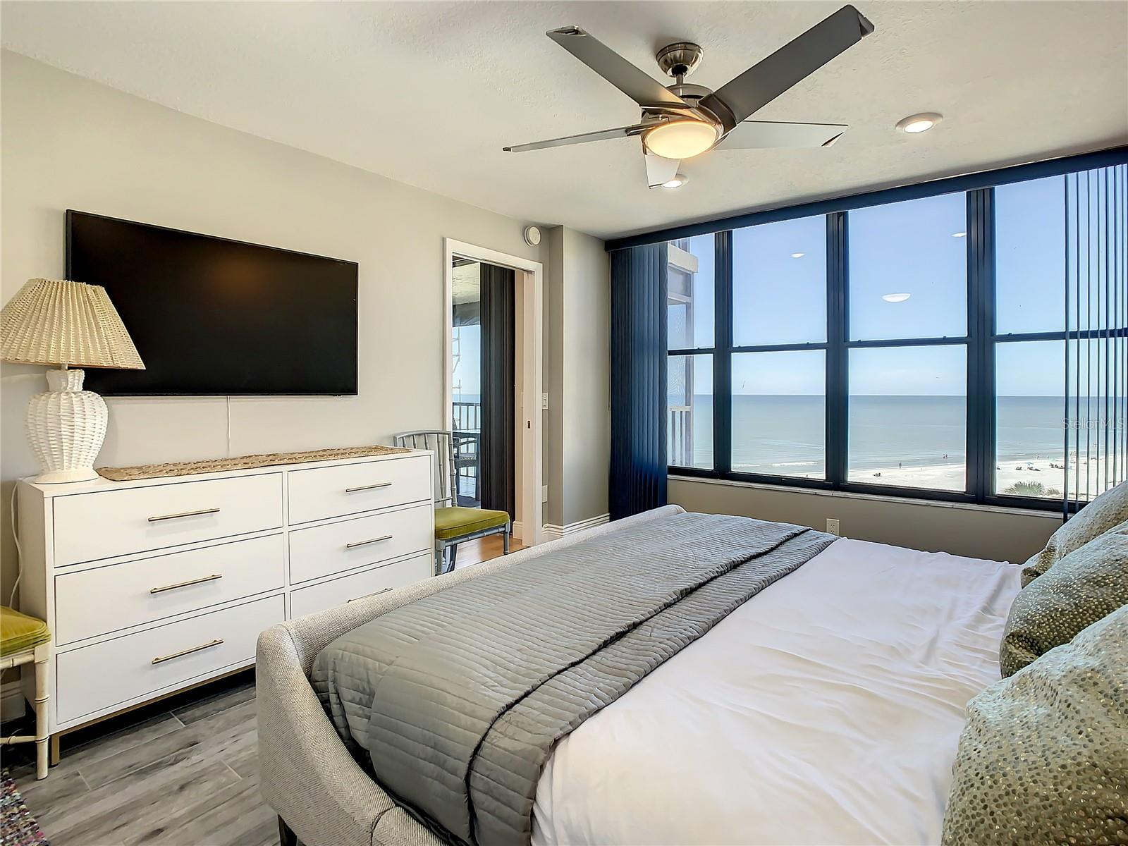 18304 Gulf Blvd #516 Property Photo 33