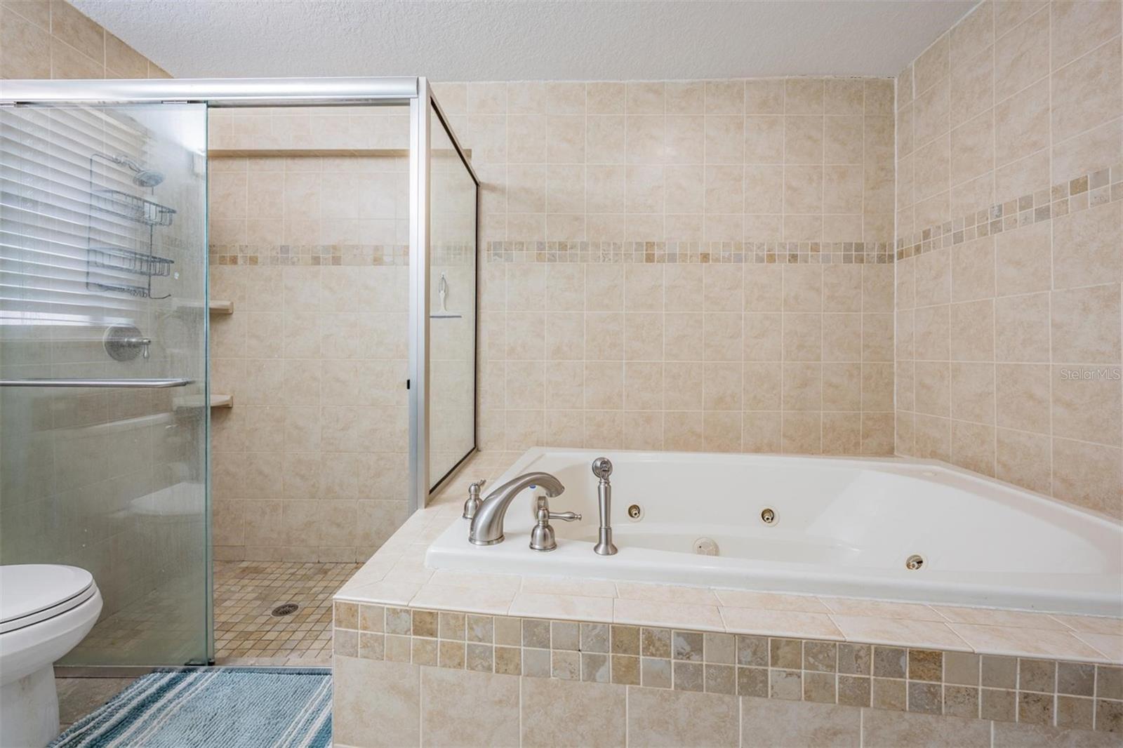 34 Hickory Ln Property Photo 23