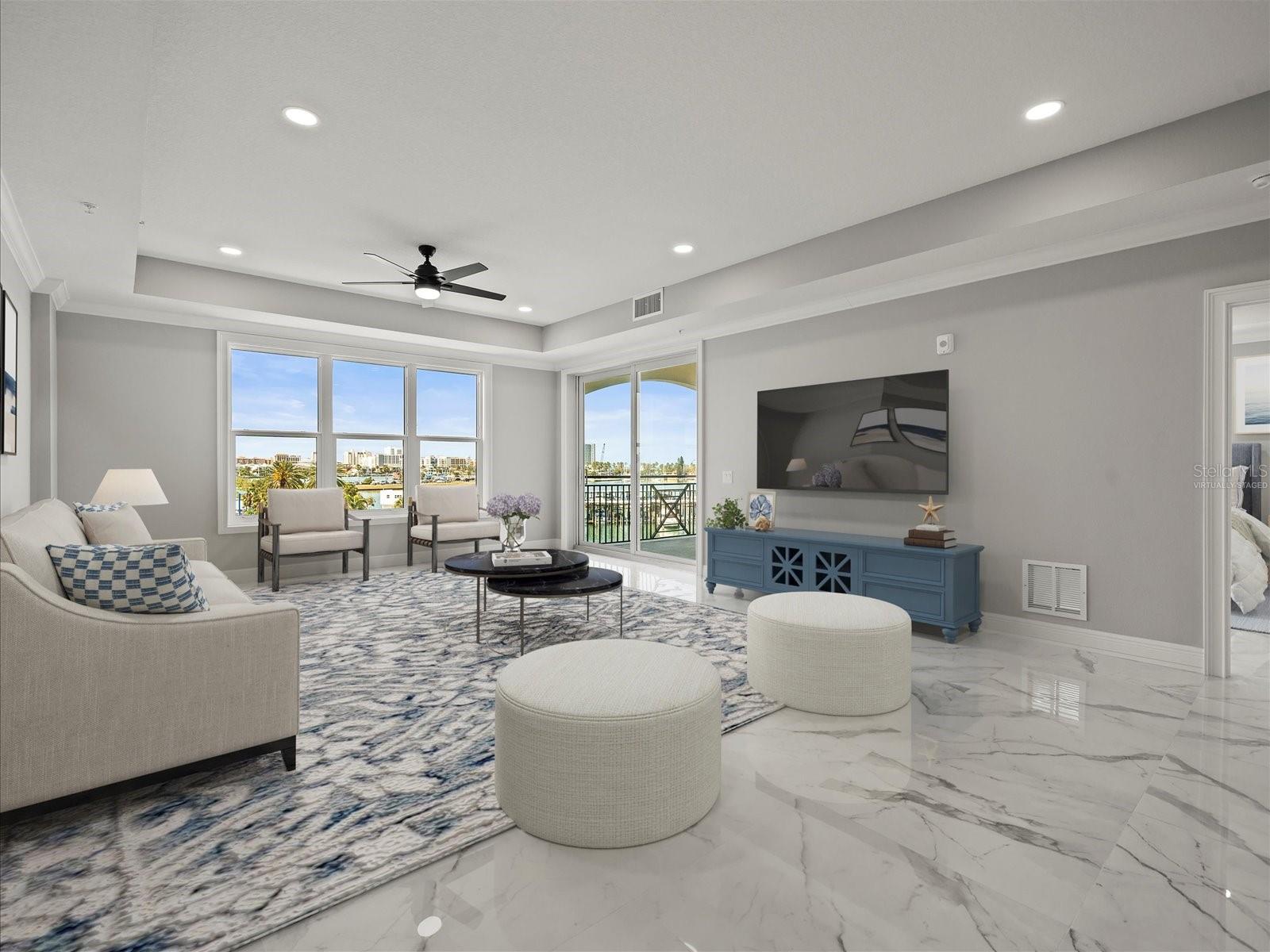 211 DOLPHIN PT #403