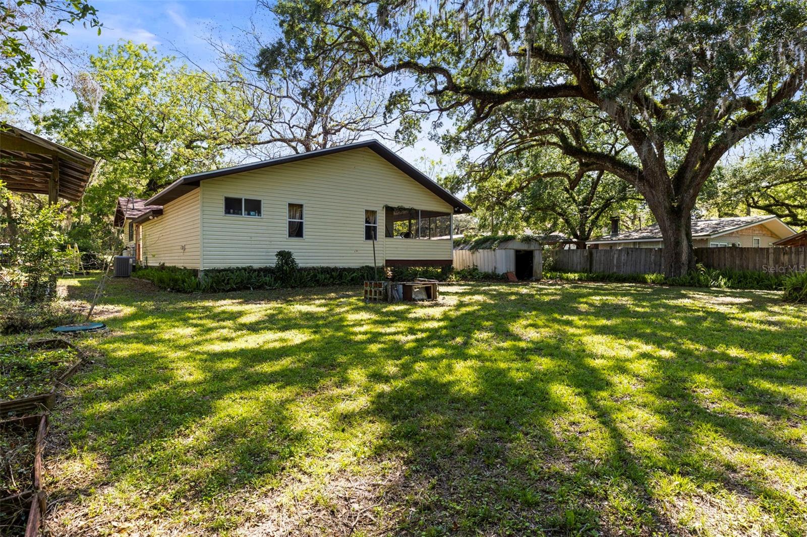 29133 Lawton Dr Property Photo 28