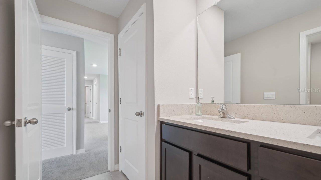 3332 Ivy Hollow Dr Property Photo 18