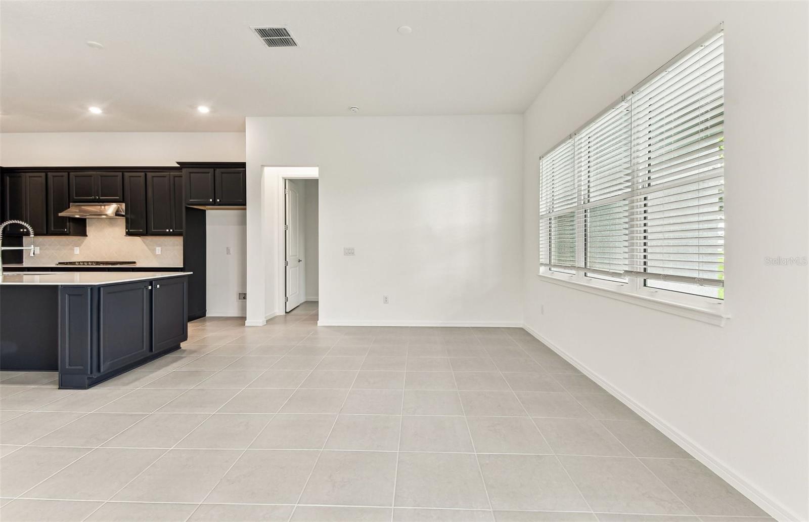 11423 Shoreline Trl Property Photo 6