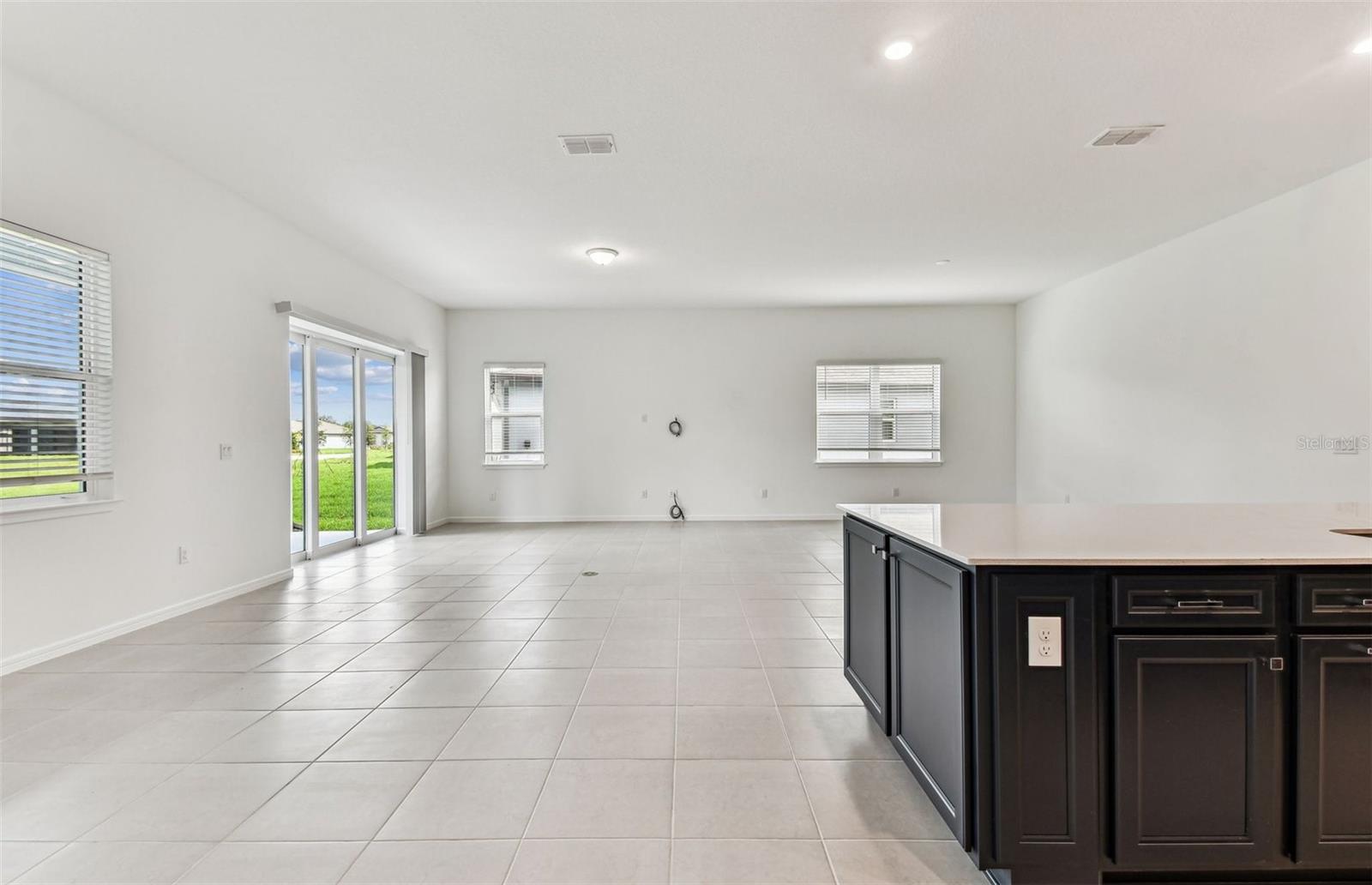 11423 Shoreline Trl Property Photo 8