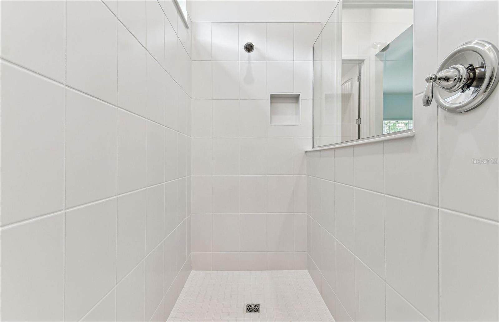 11423 Shoreline Trl Property Photo 12
