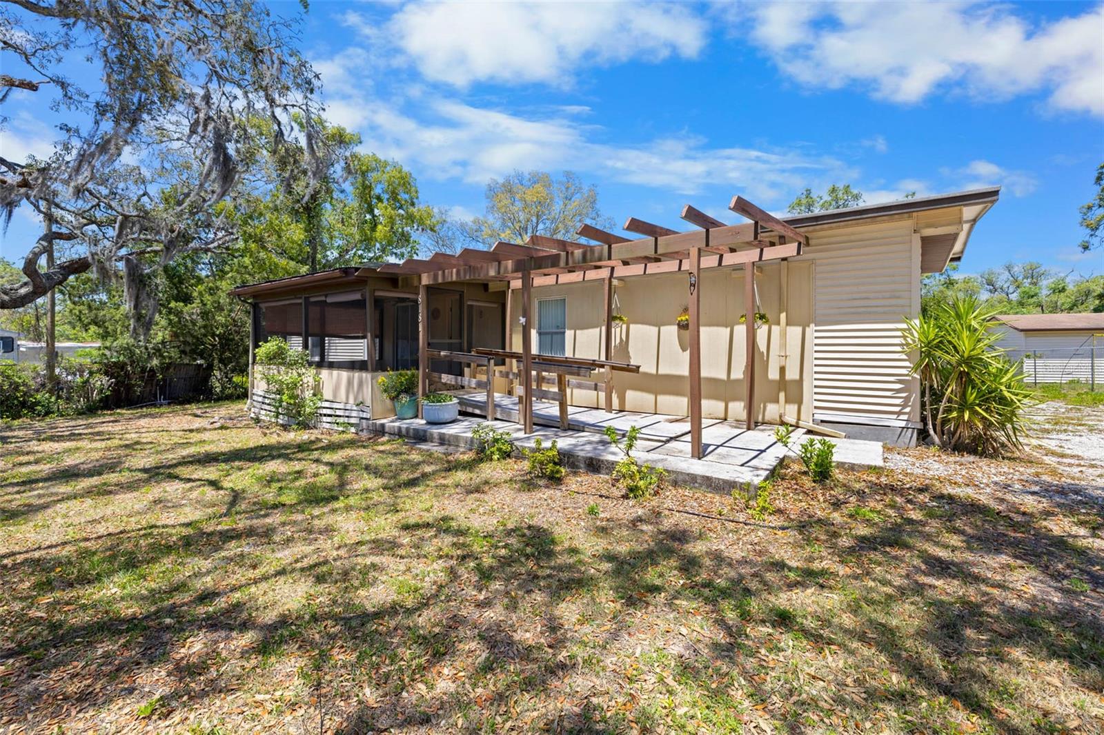 8181 Filson St Property Photo