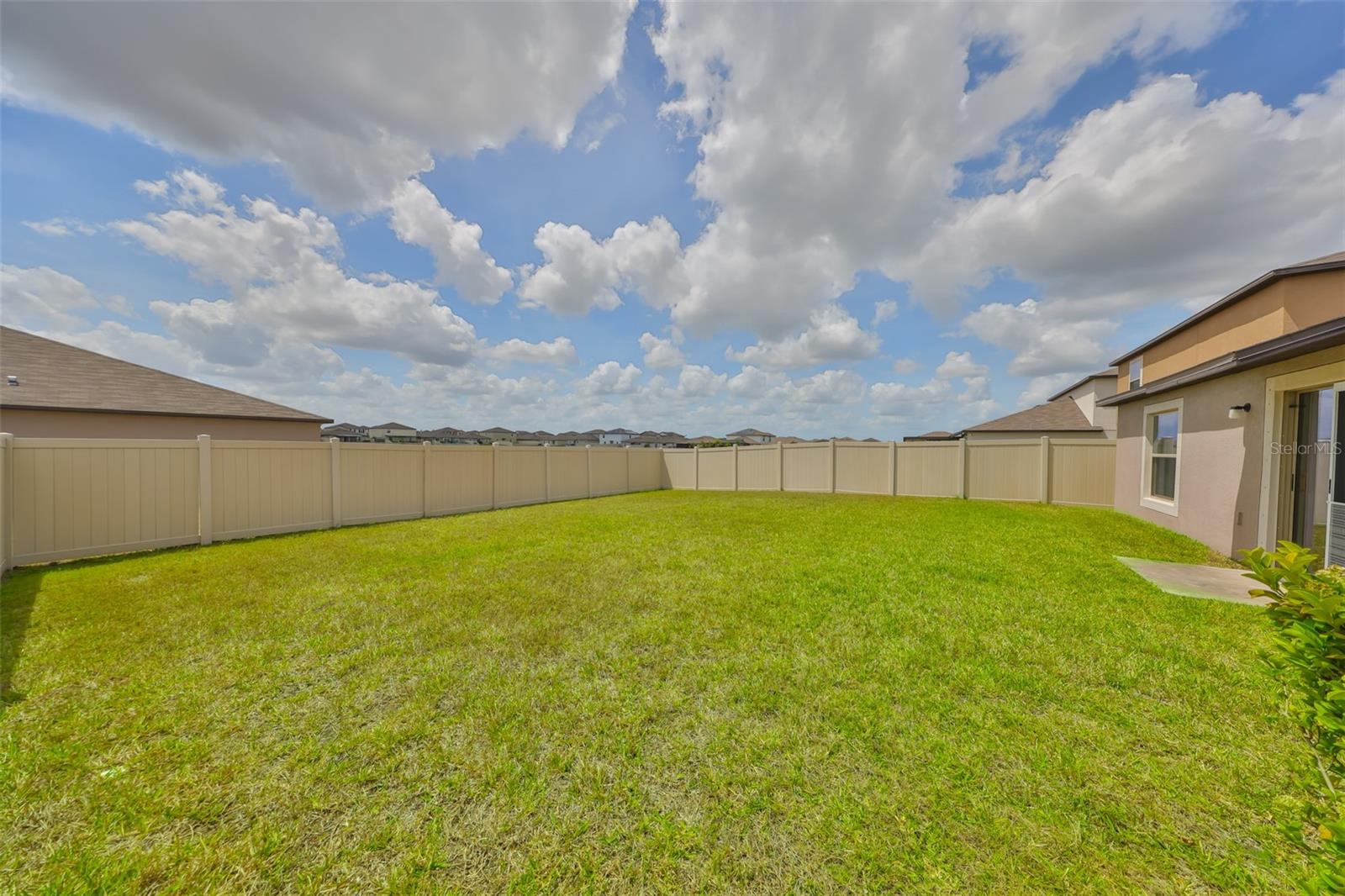 16665 Delia St Property Photo 35