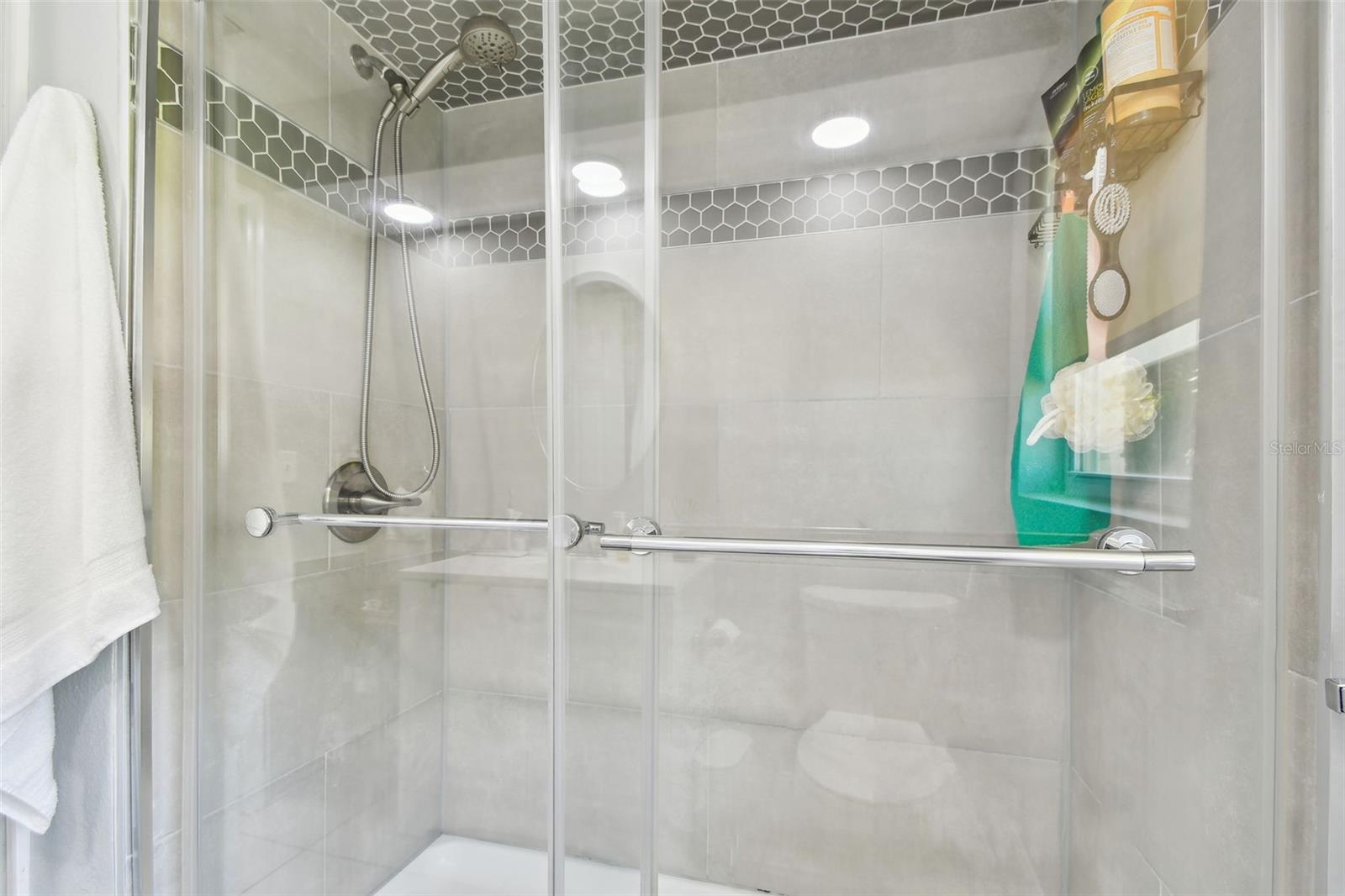 1751 Ashton Abbey Rd Property Photo 17