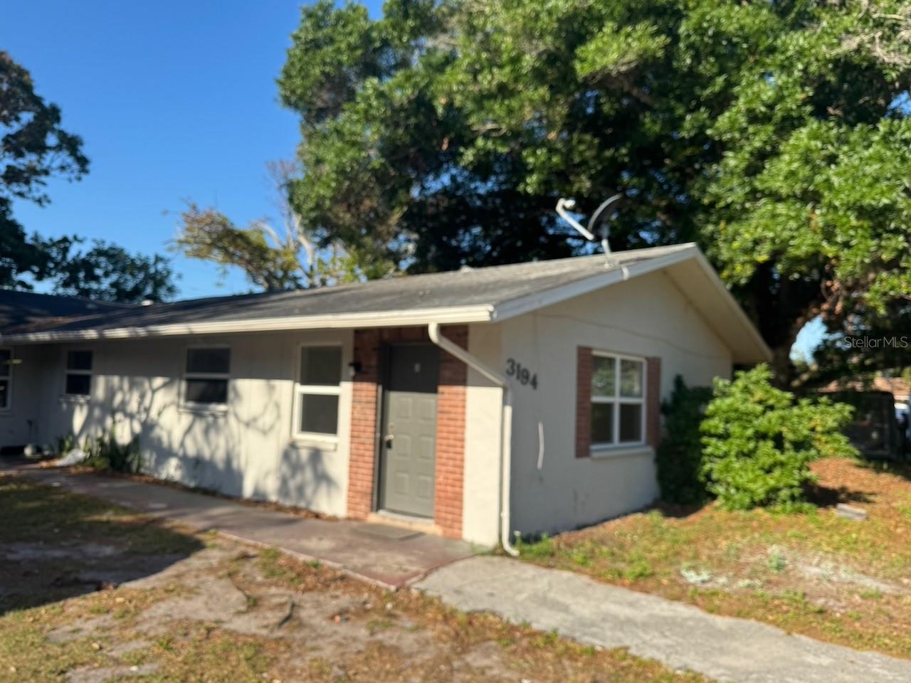 3194 Green Acres Ave Property Photo
