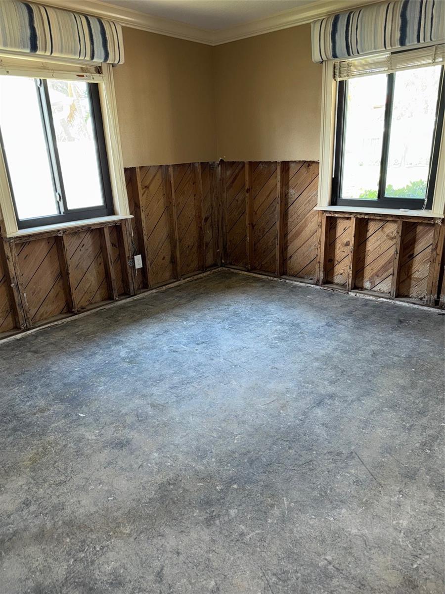 833 Lantana Ave Property Photo 32