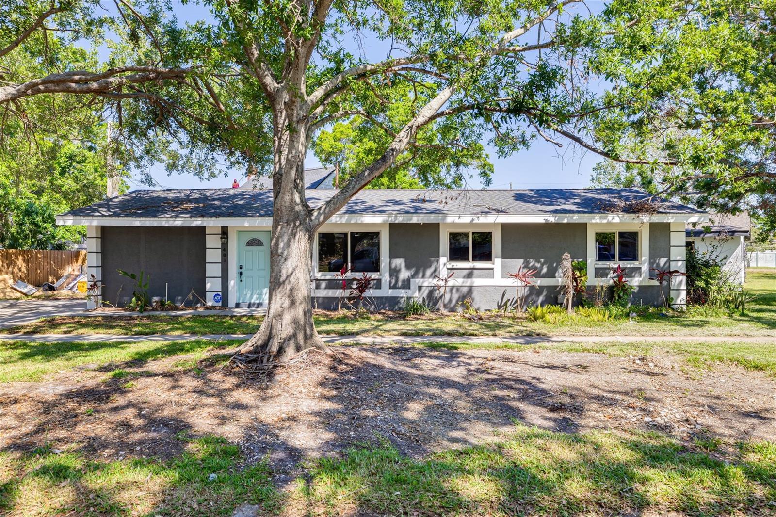 401 Patica Rd Ne Property Photo