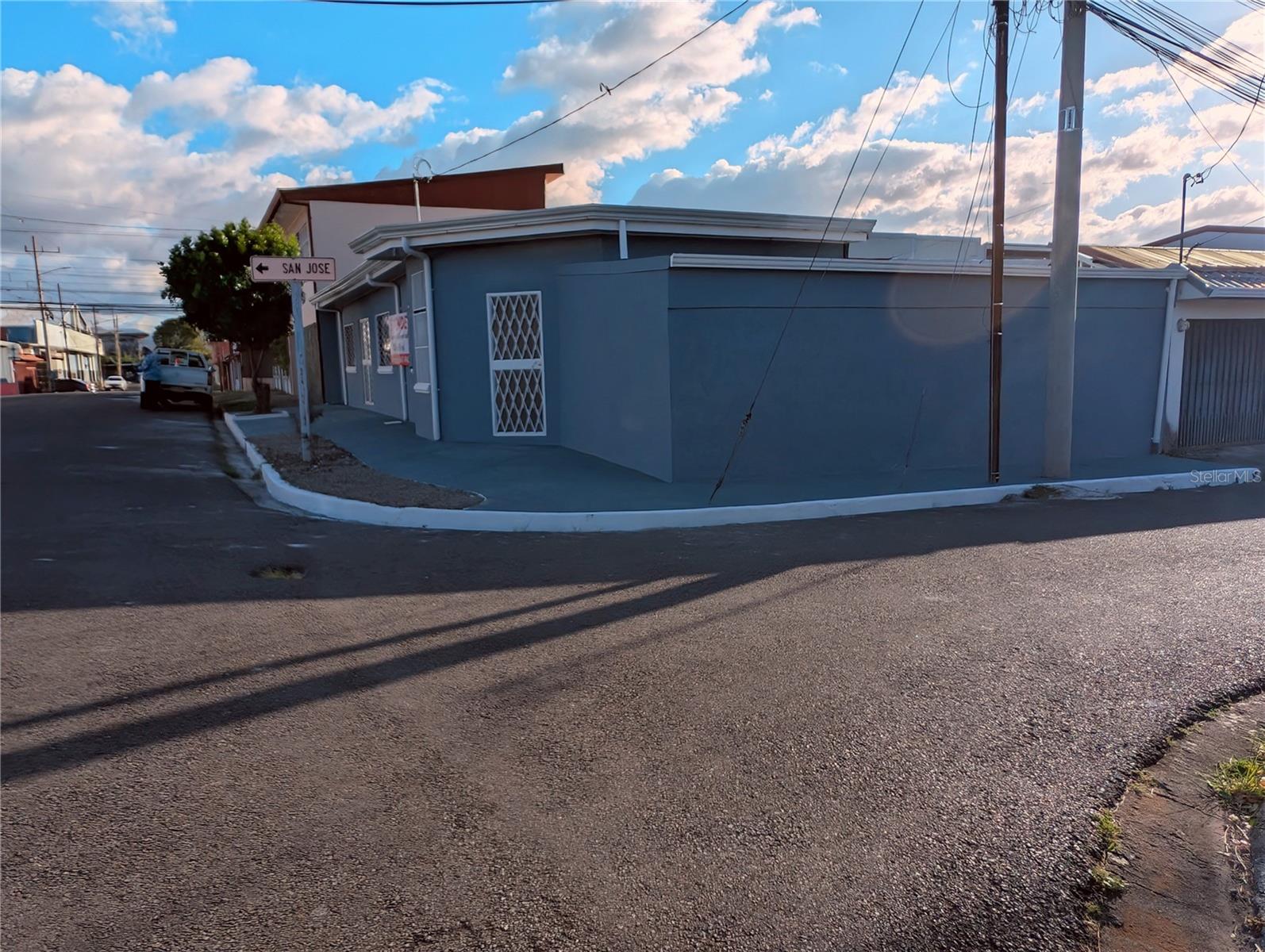 oc Real Estate Listings Main Image