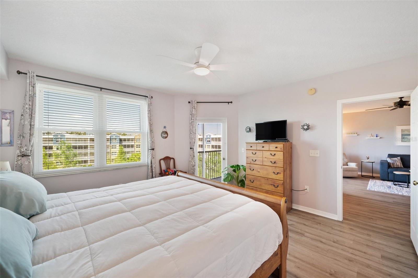 960 Starkey Rd #1503 Property Photo 5