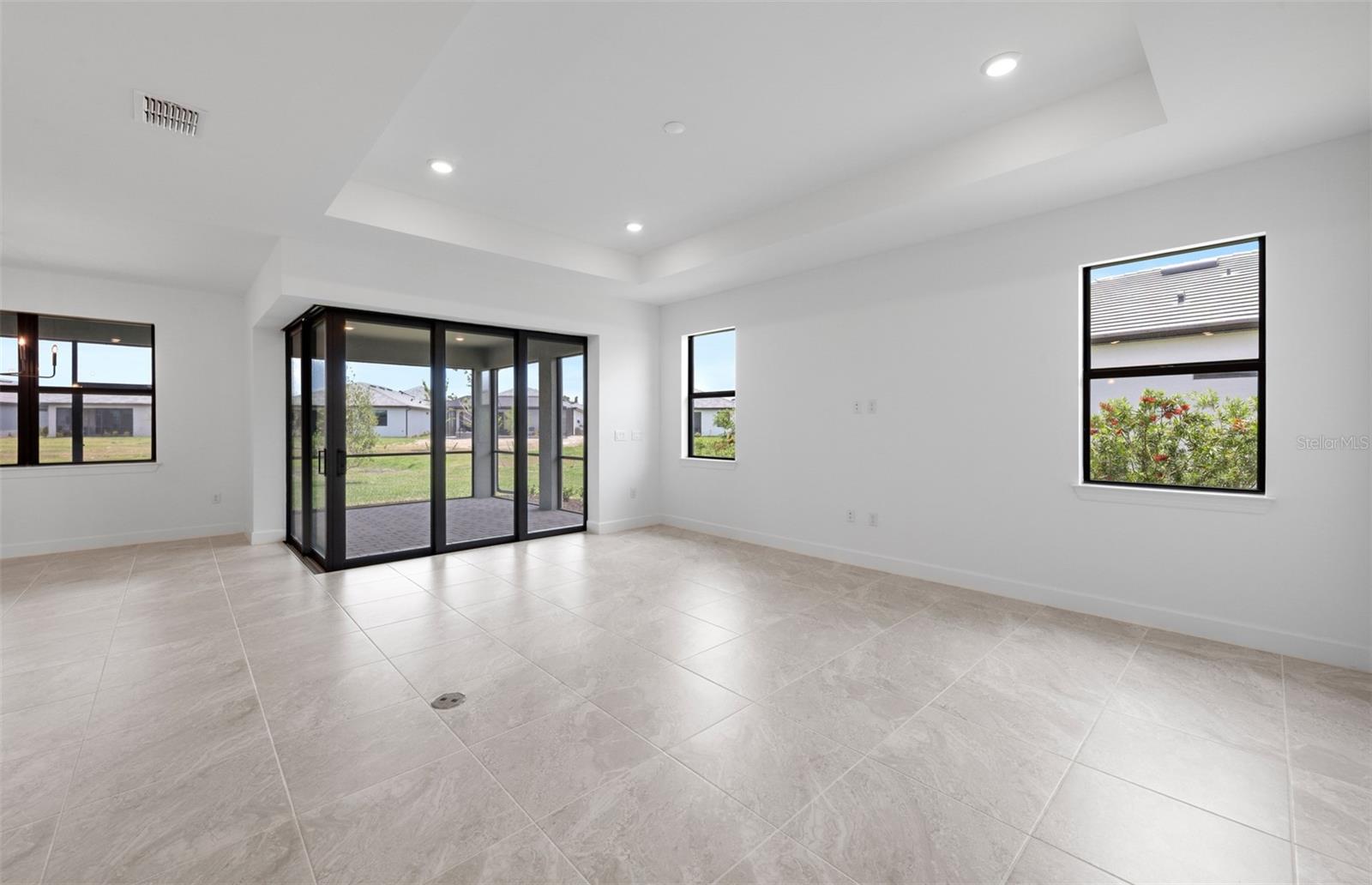17200 Luminous Ave Property Photo 12