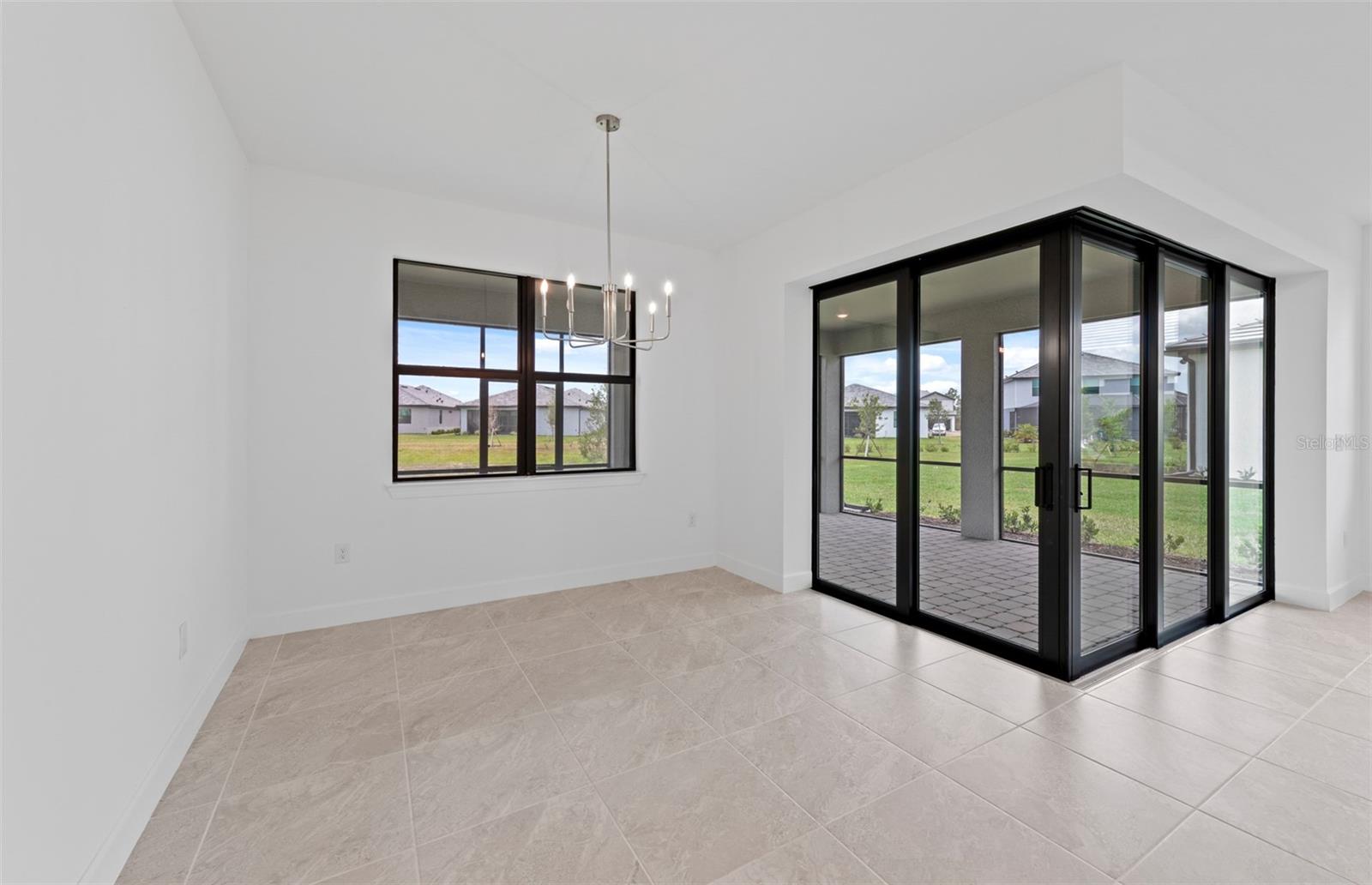 17200 Luminous Ave Property Photo 13