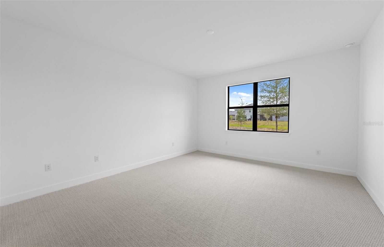 17200 Luminous Ave Property Photo 15