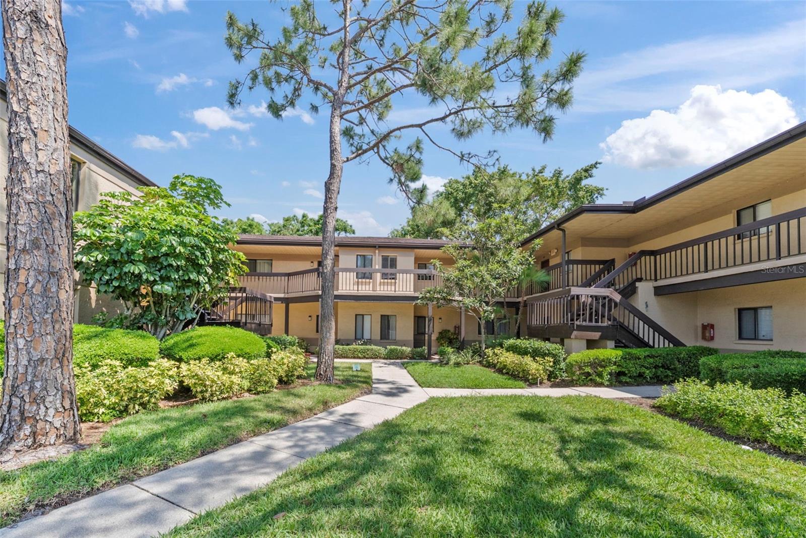 2693 Sabal Springs Cir #201 Property Photo