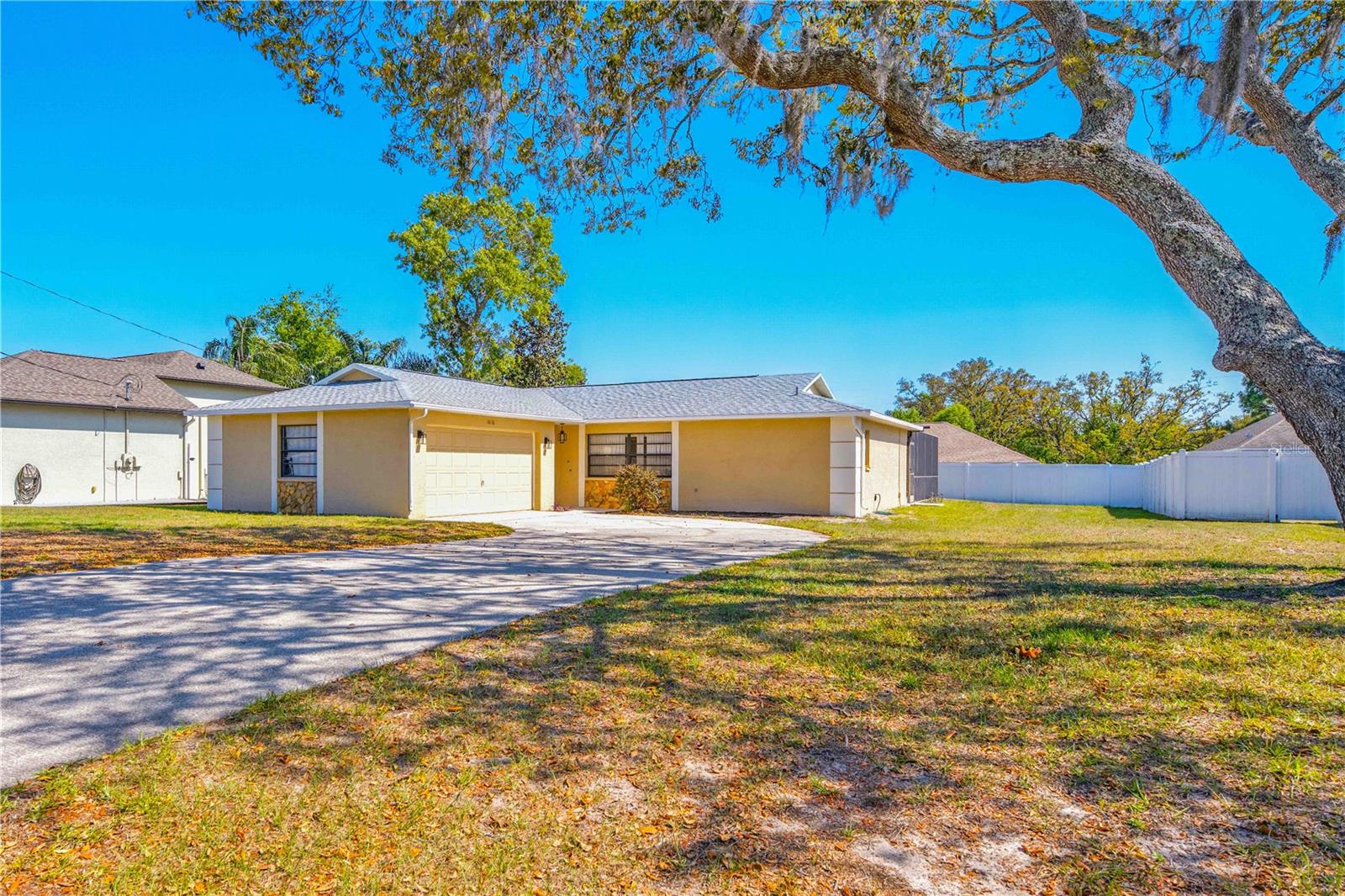 14136 Payne St Property Photo