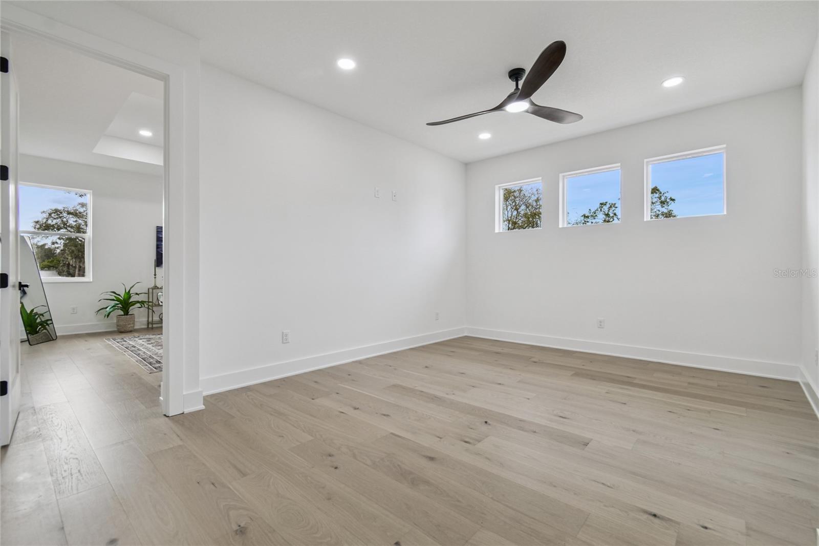 5406 N Pershing Pl Property Photo 36