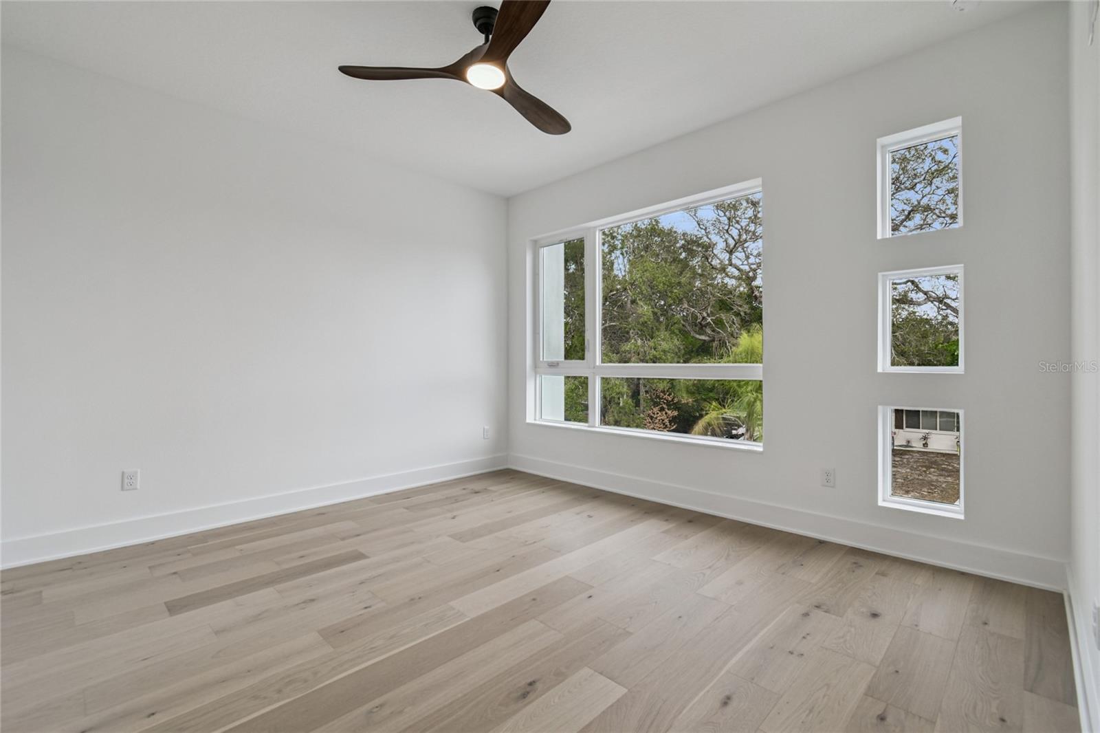 5406 N Pershing Pl Property Photo 39