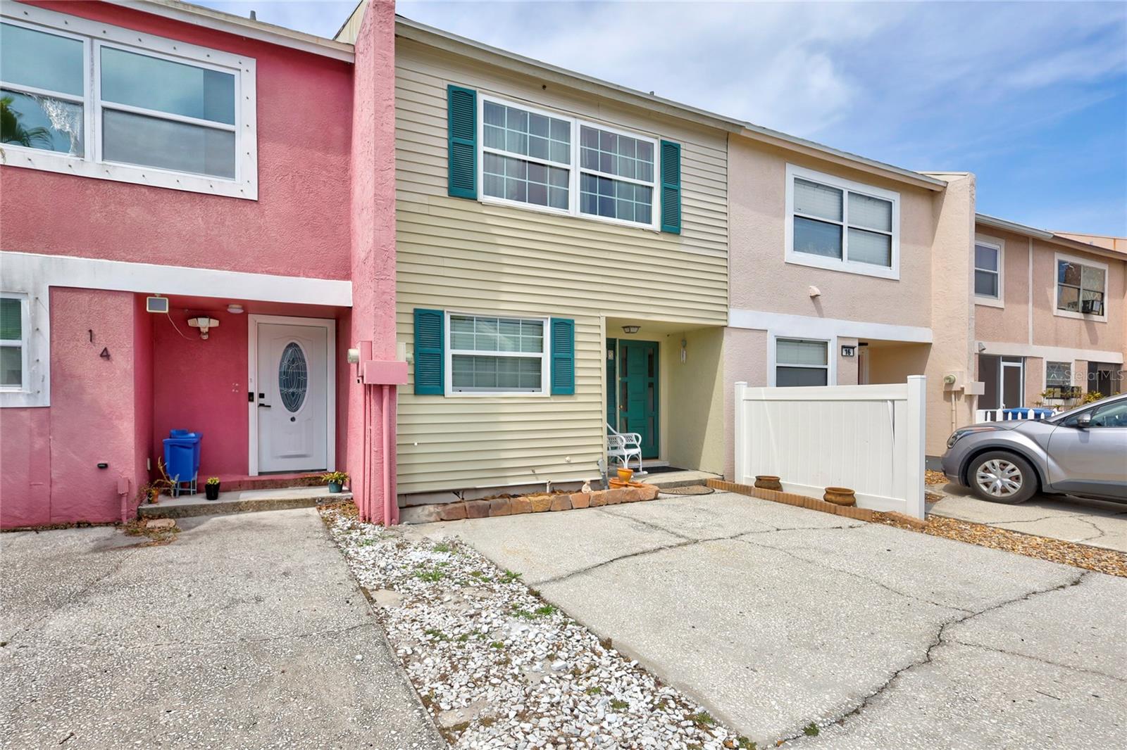 2811 S Pines Dr #15 Property Photo 8