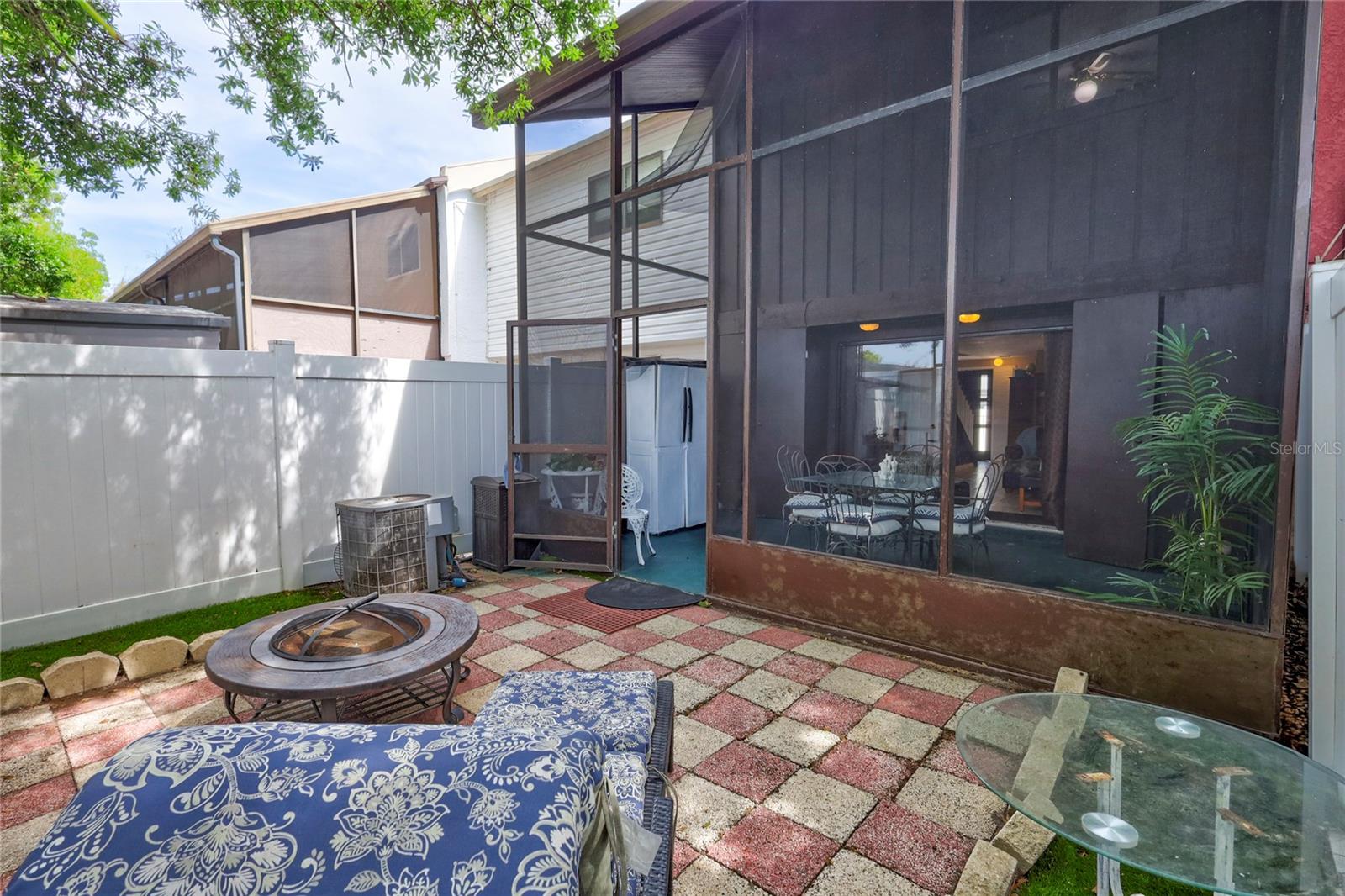 2811 S Pines Dr #15 Property Photo 12