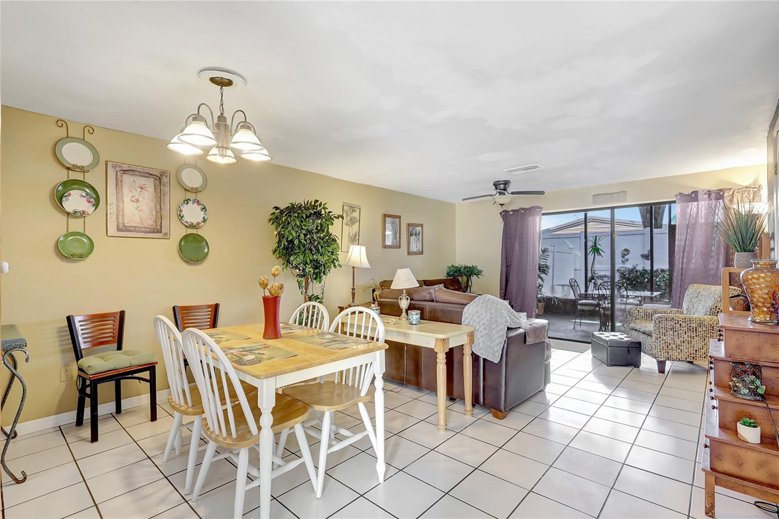 2811 S Pines Dr #15 Property Photo 18