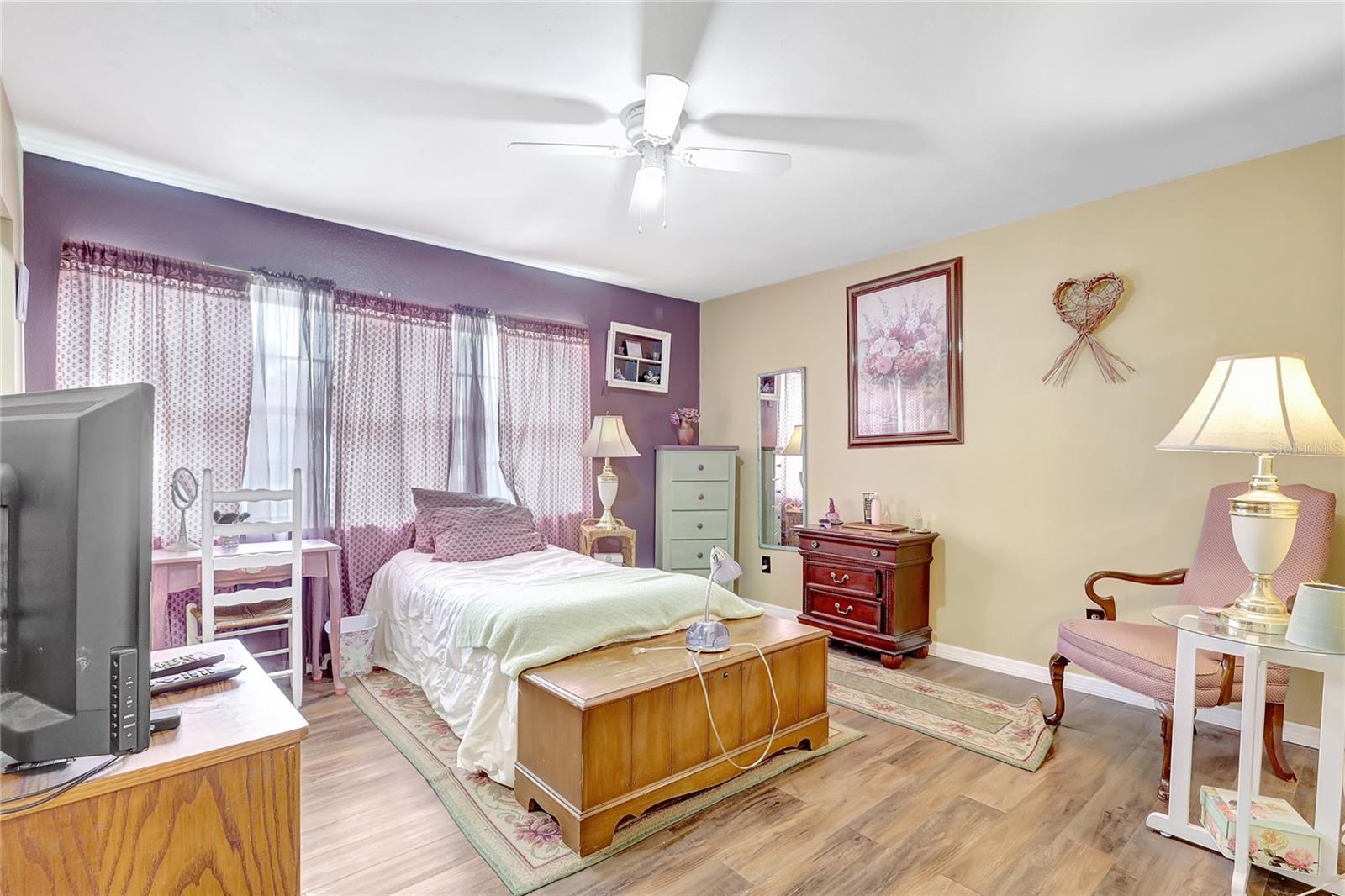 2811 S Pines Dr #15 Property Photo 29