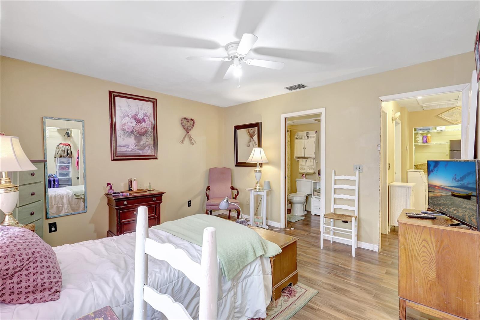 2811 S Pines Dr #15 Property Photo 30