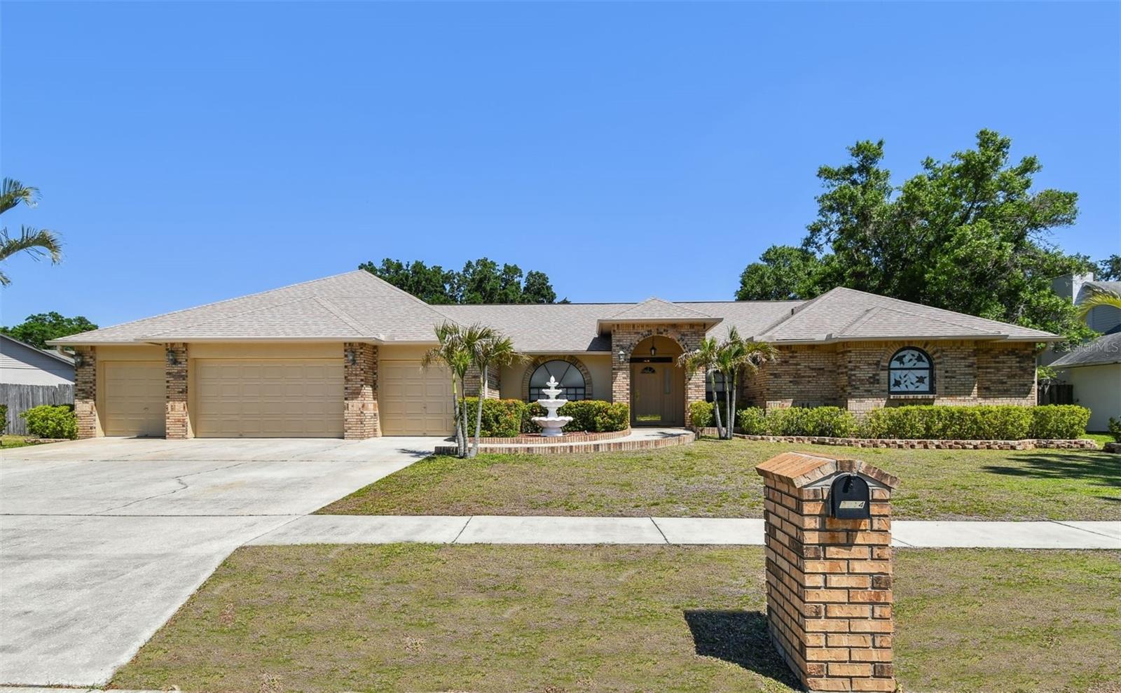 2914 Timber Knoll Dr Property Photo 1