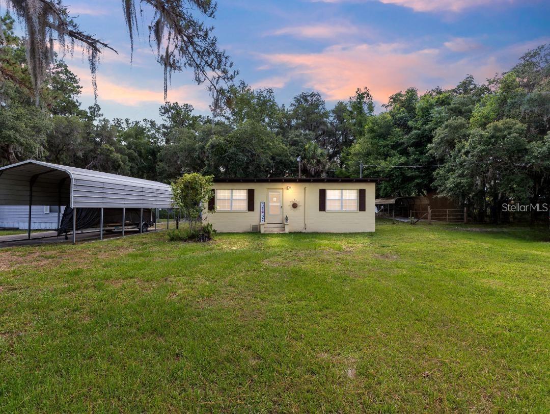 10715 N Northcut Ave Property Photo 1