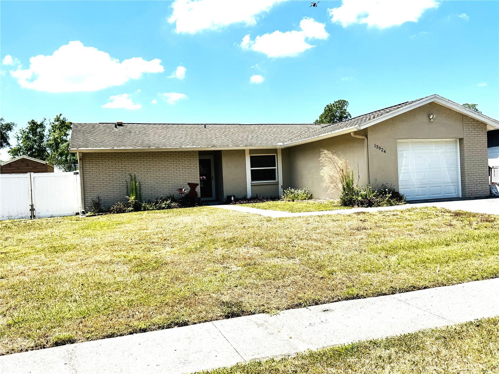 13924 Pathfinder Dr Property Photo