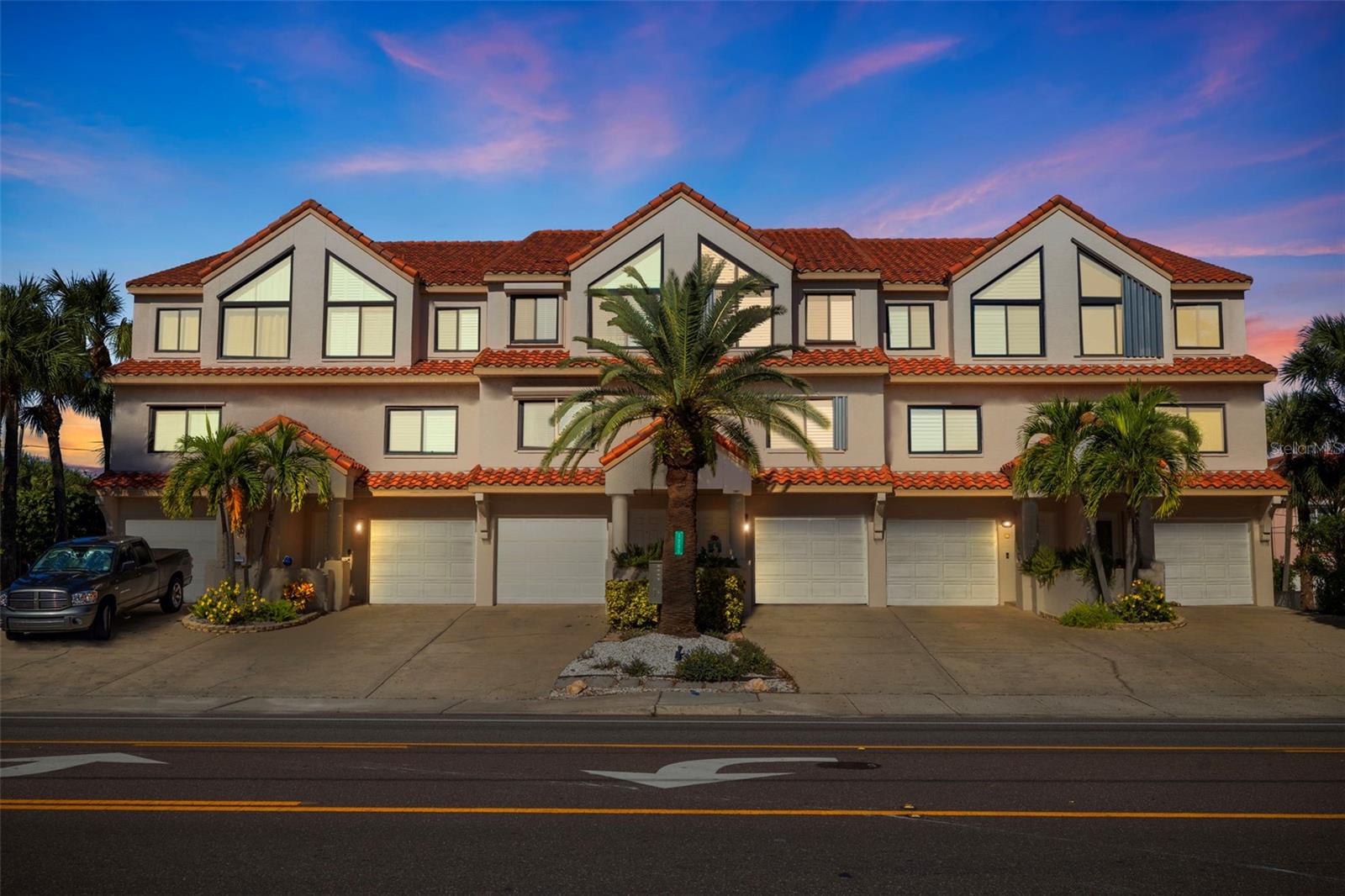 1206 Gulf Blvd #c Property Photo 1
