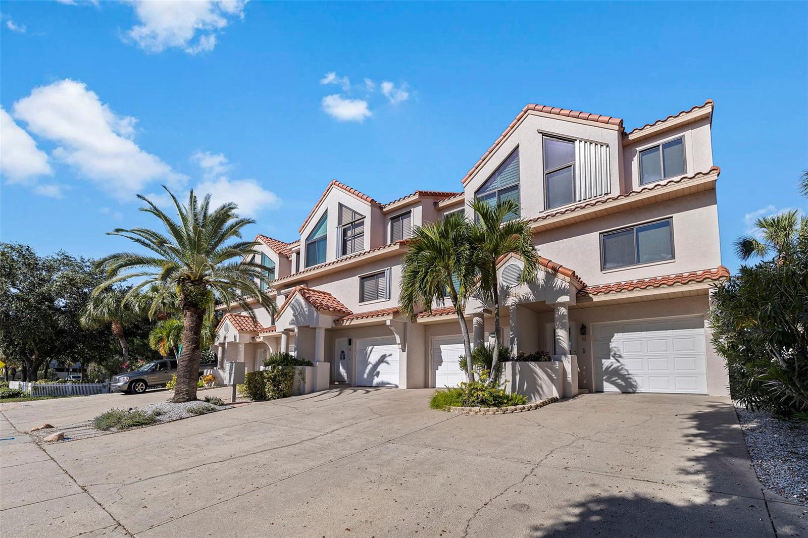 1206 Gulf Blvd #c Property Photo 3