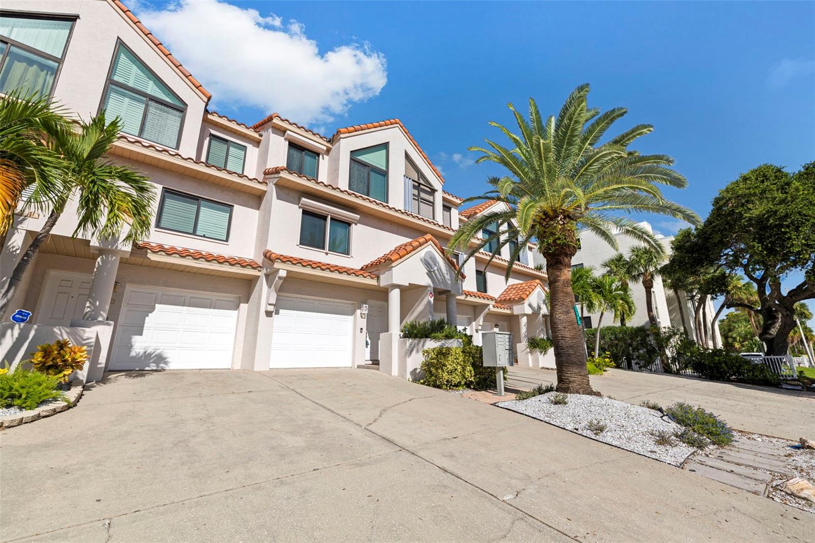 1206 Gulf Blvd #c Property Photo 4