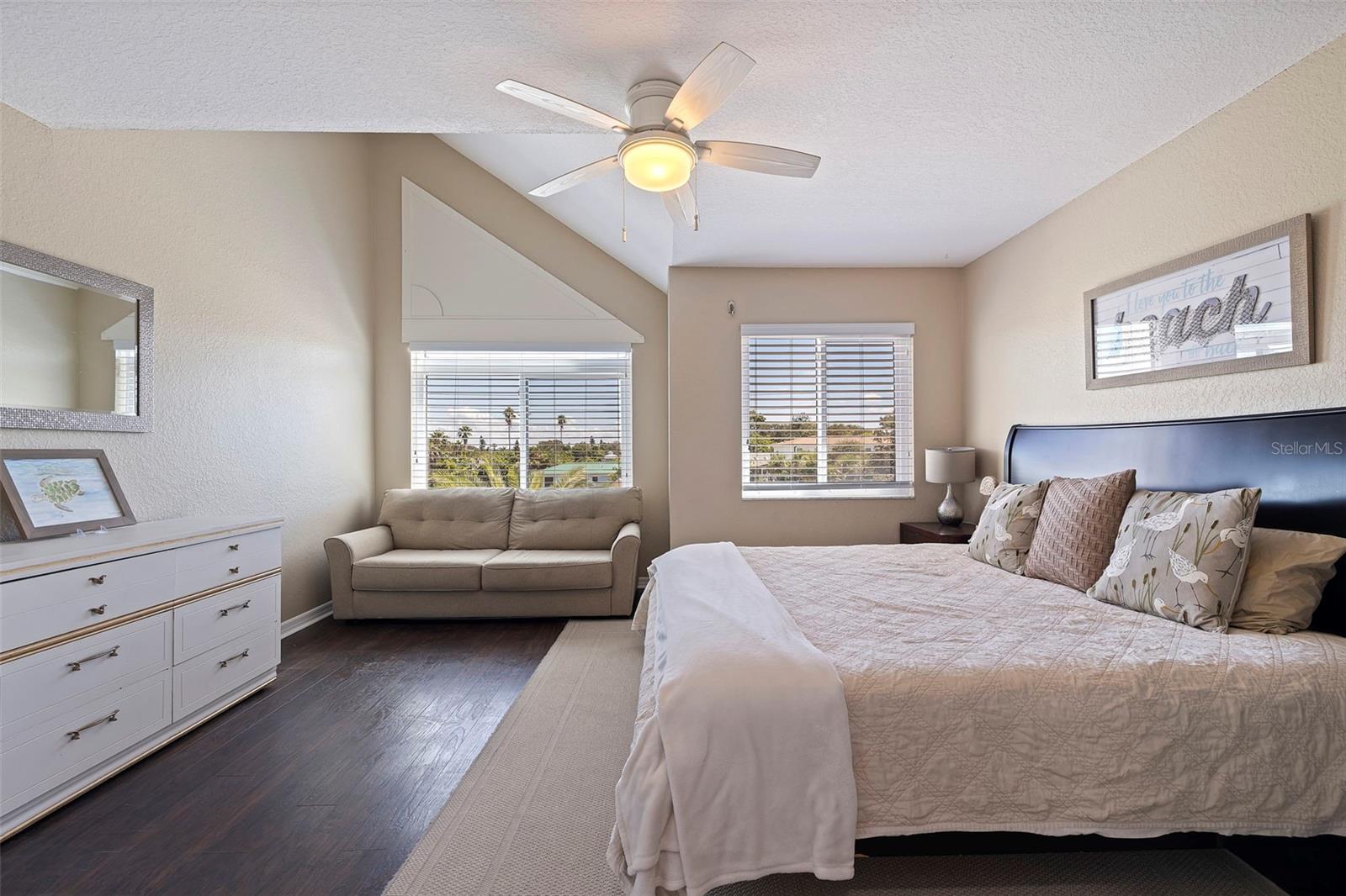 1206 Gulf Blvd #c Property Photo 33