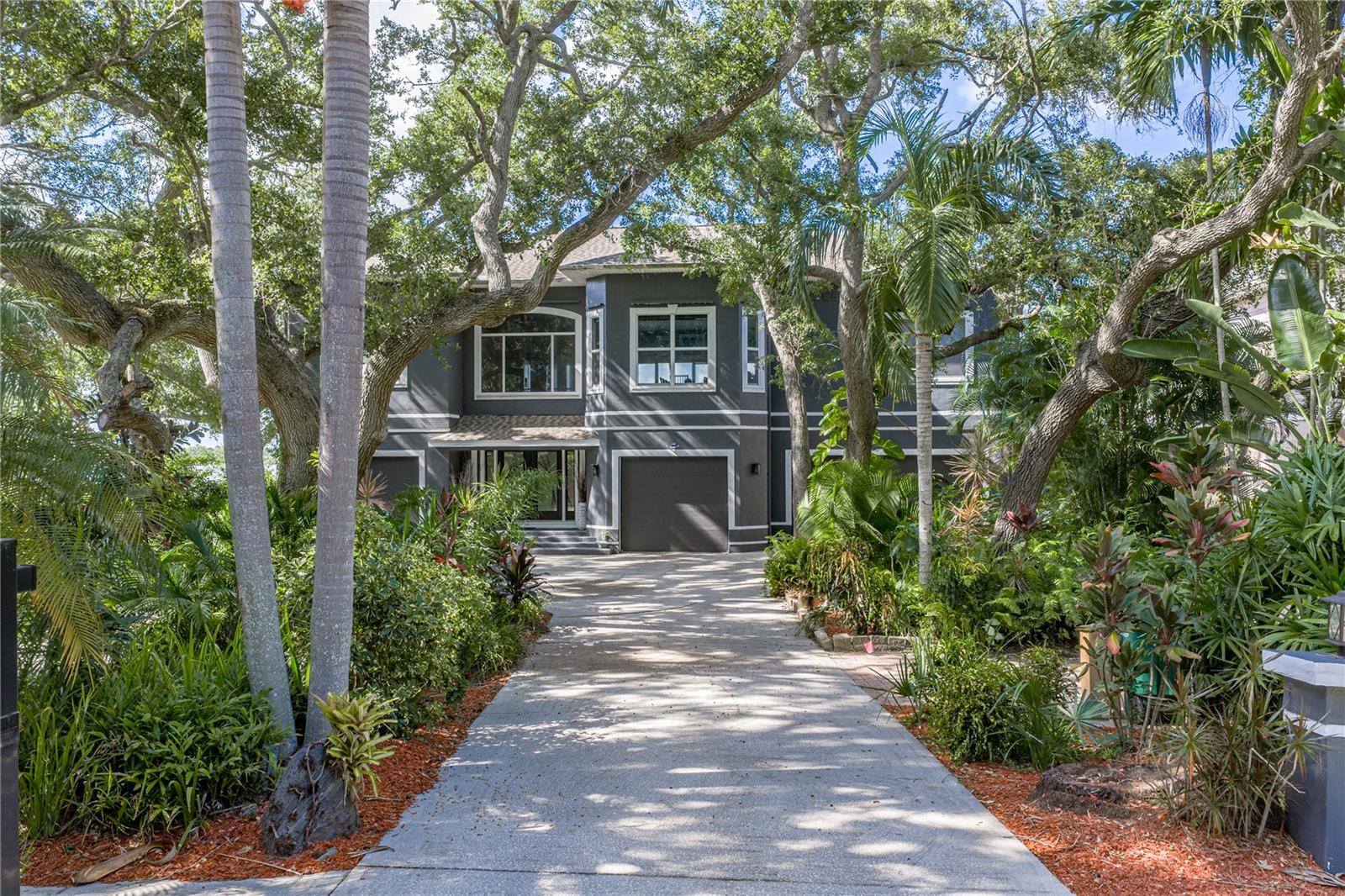 3484 Shore Dr Property Photo 5