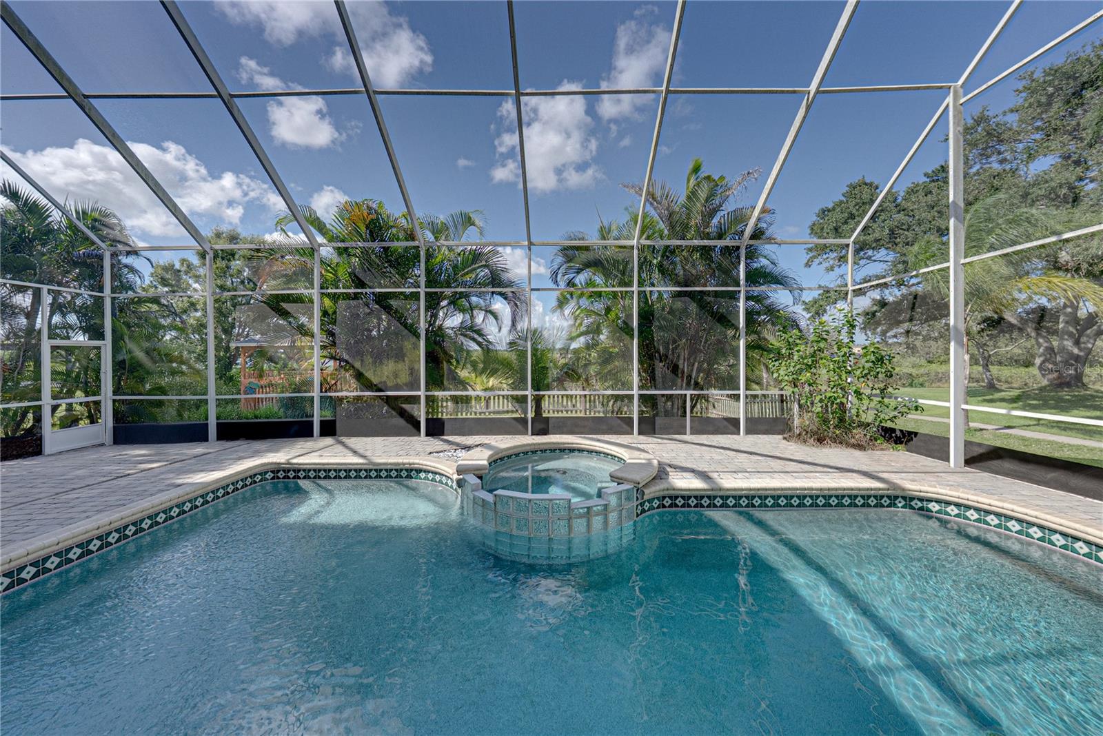 3484 Shore Dr Property Photo 54