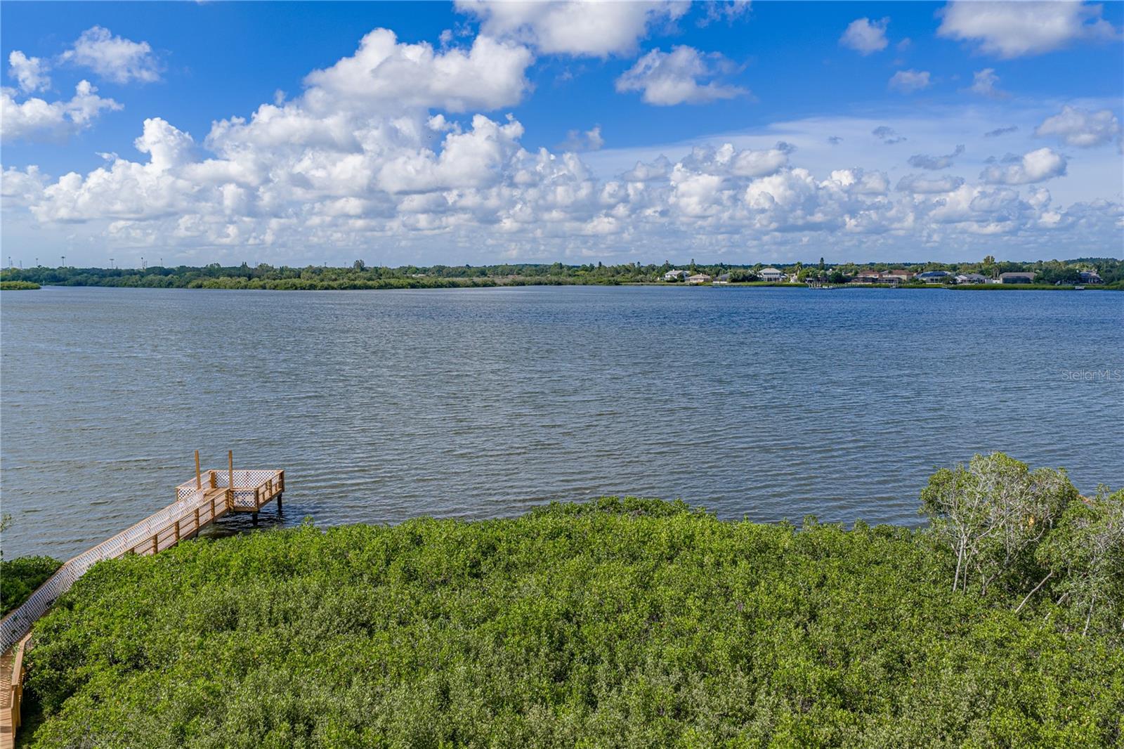 3484 Shore Dr Property Photo 82