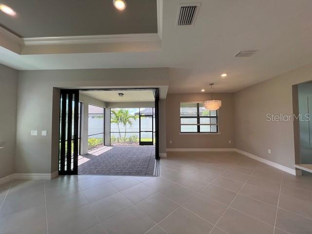2528 Charter Oak Dr Property Photo 10