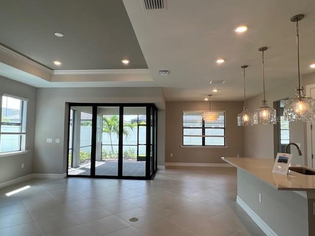 2528 Charter Oak Dr Property Photo 12
