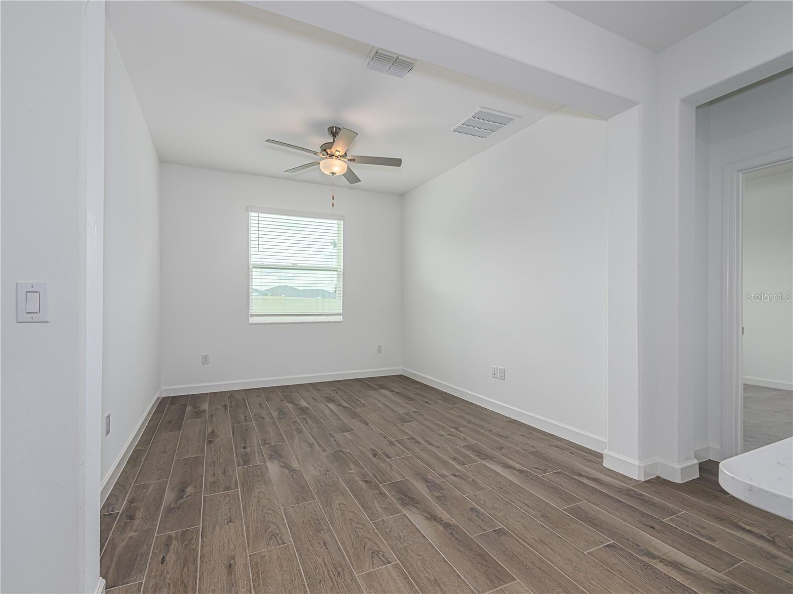 10446 Tupper Cay Dr Property Photo 18