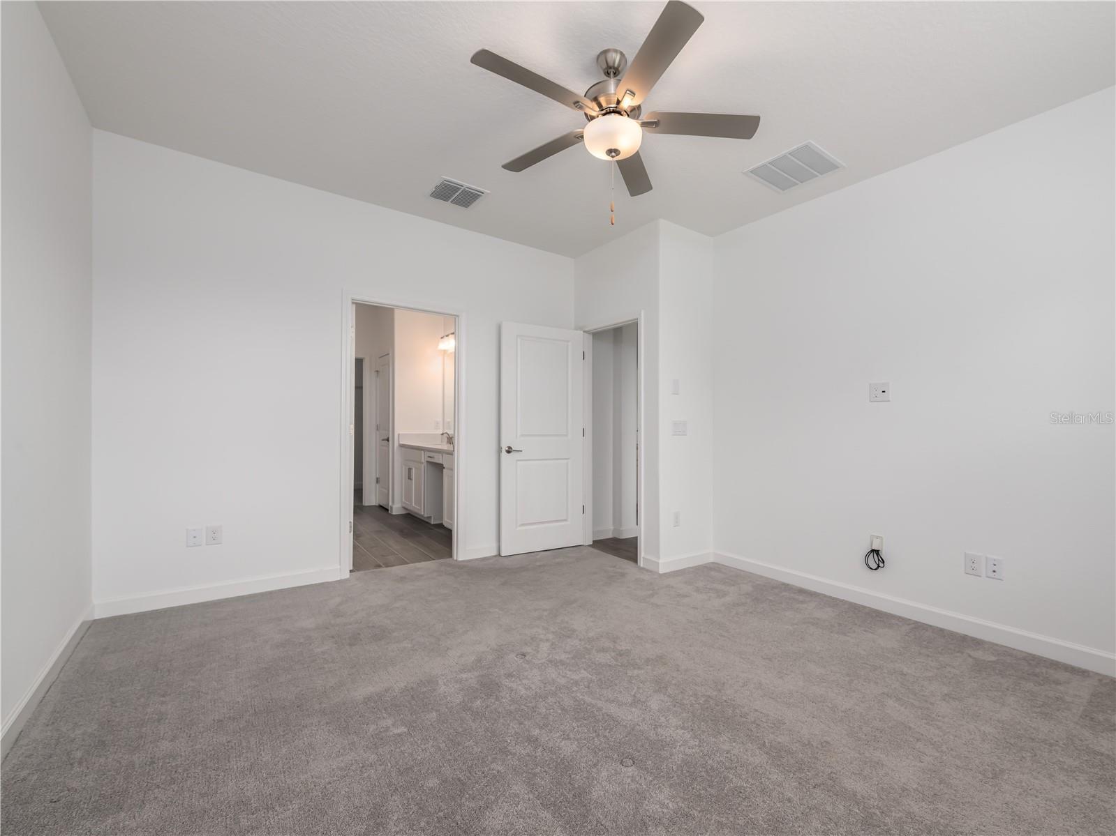 10446 Tupper Cay Dr Property Photo 21
