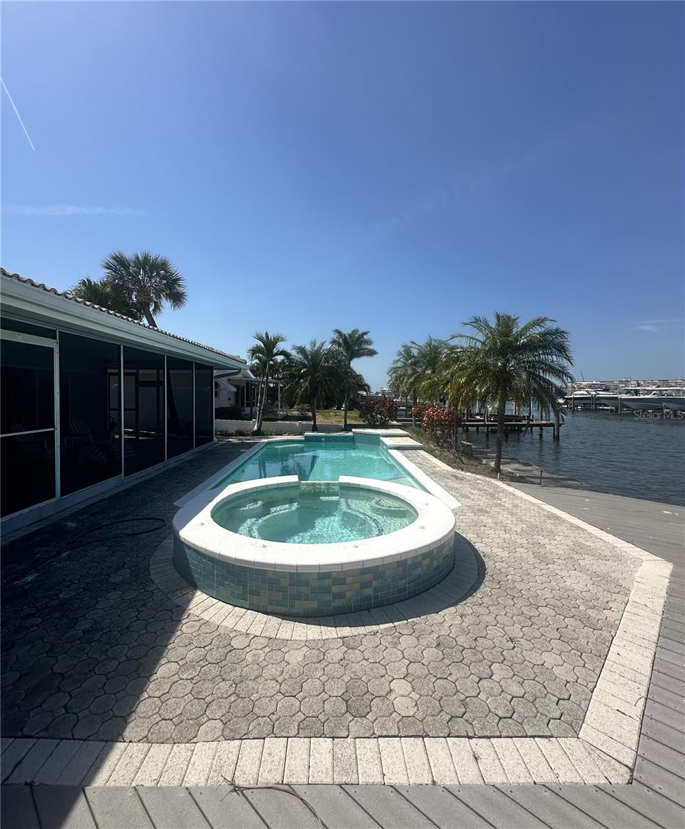 1311 Sea Gull Dr S Property Photo 14