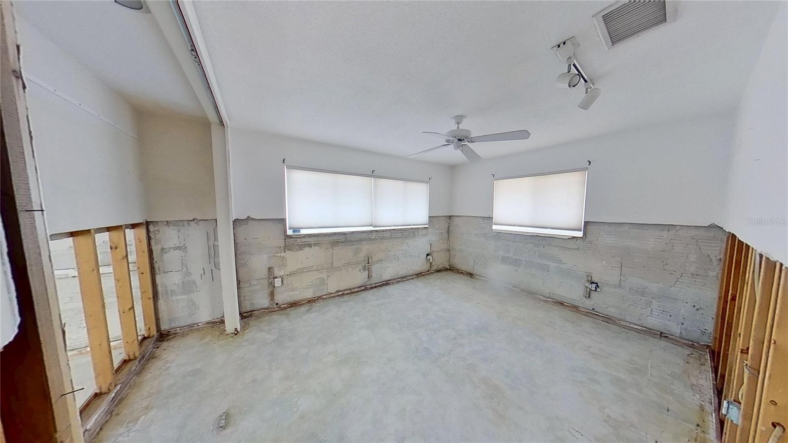 1311 Sea Gull Dr S Property Photo 41